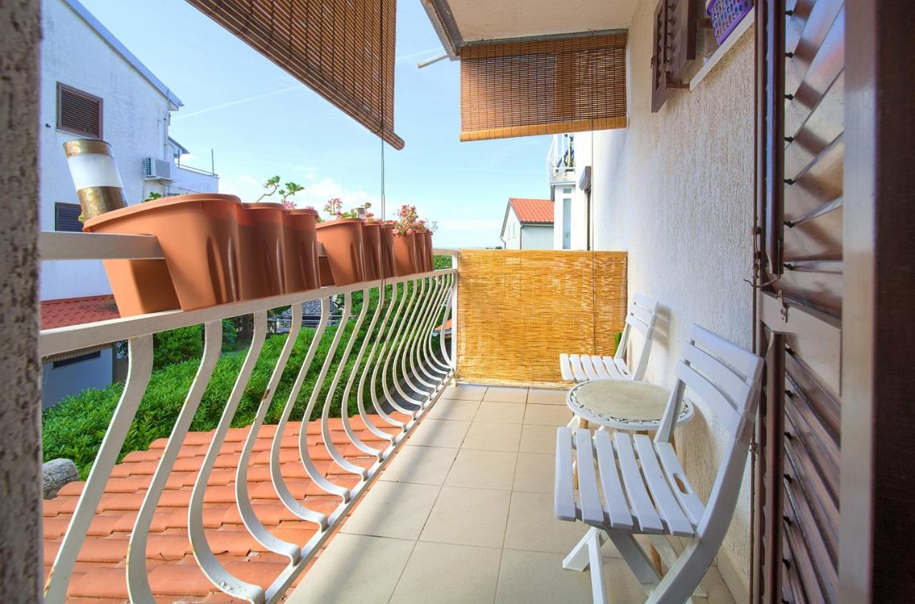 Appartment Mia คิร์ก ภายนอก รูปภาพ